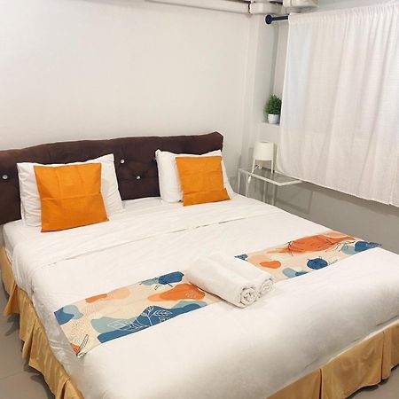 101 Seoul Hostel Bangkok Extérieur photo